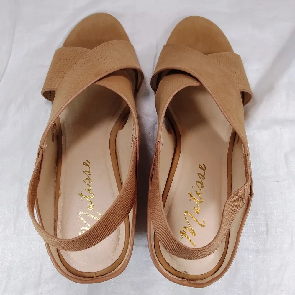 Matisse Harlow Cognac Brown SANDALS Womens Size 10M Criss Cross Perforated Wedge